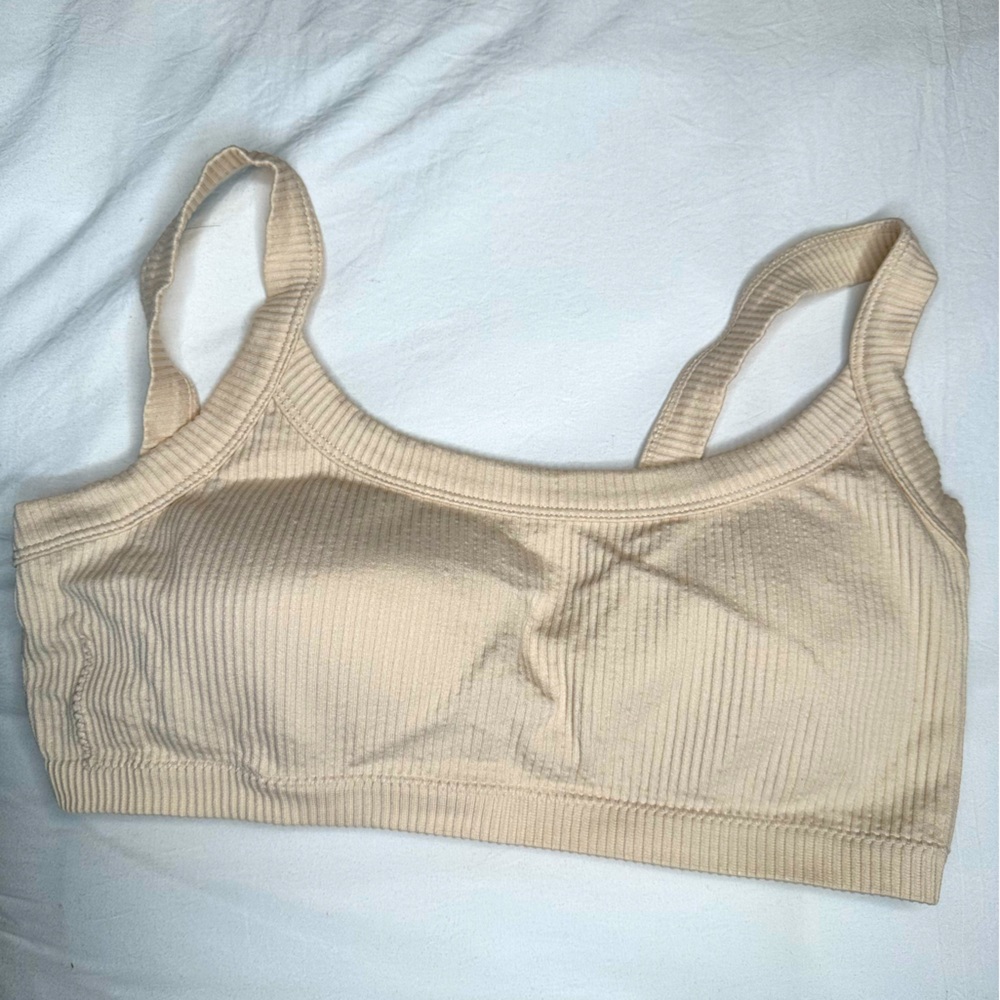 Padded seamless bra top
